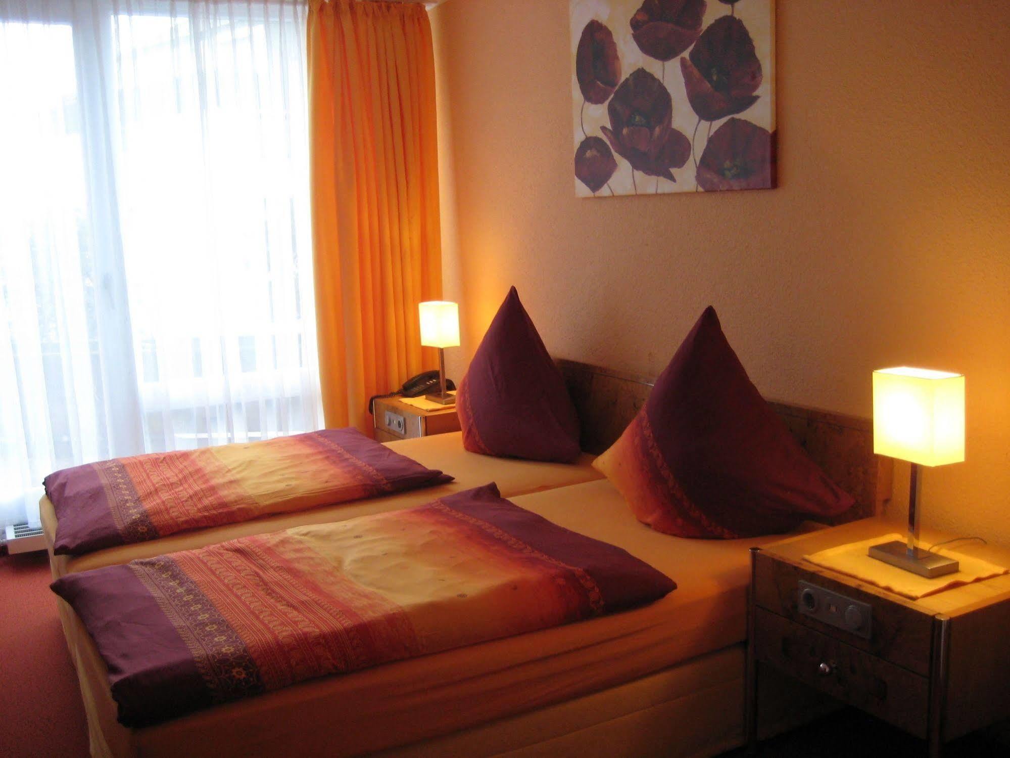 Stadthotel-Garni Neuwied Esterno foto